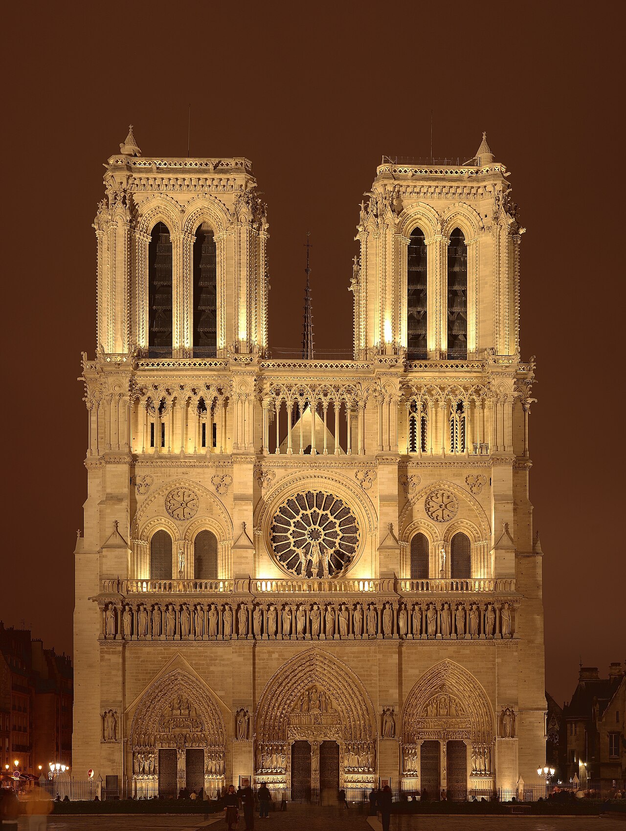 Click to enlarge Notre-Dame de Paris
